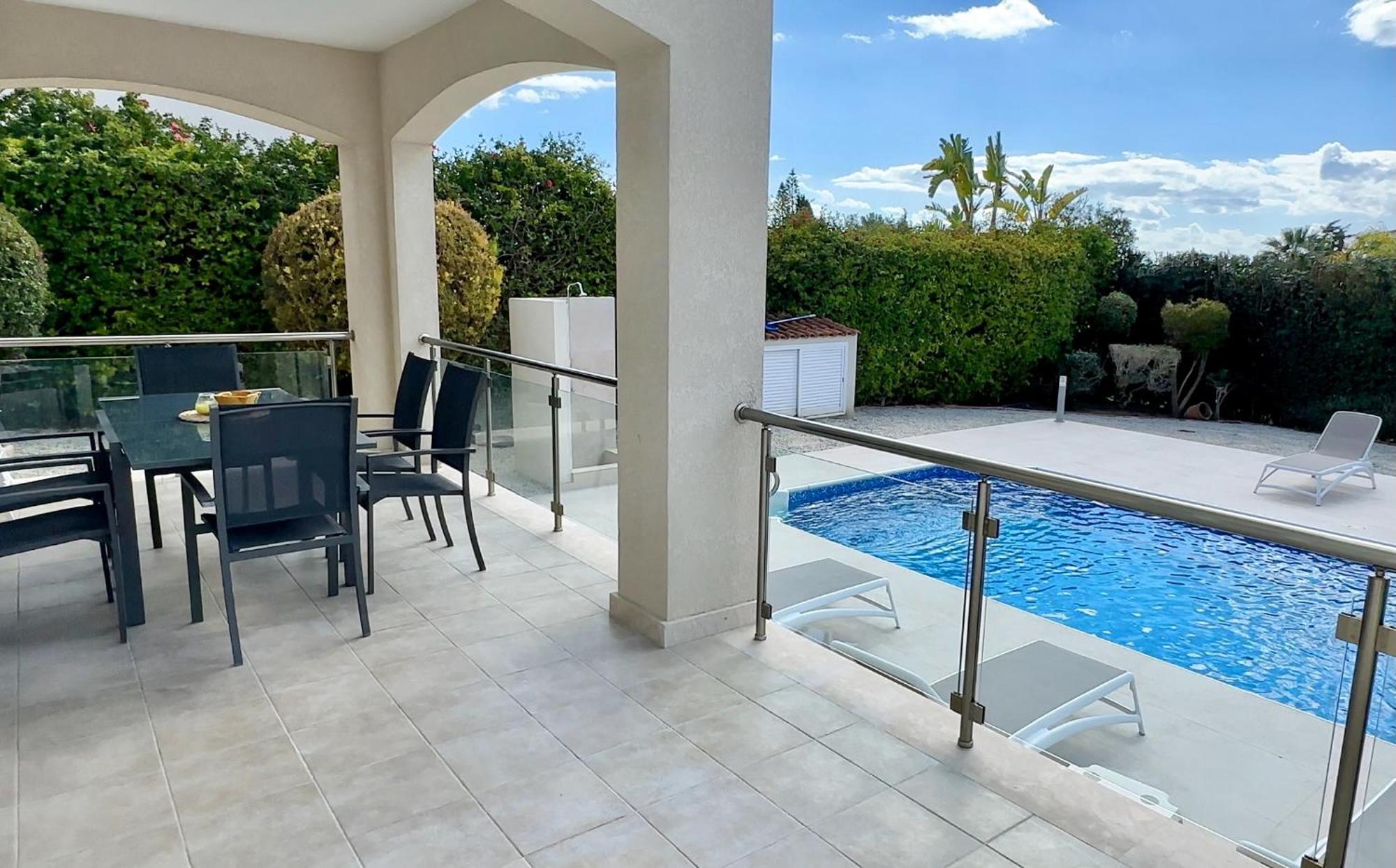 Villa M & S Coral Bay Exterior photo